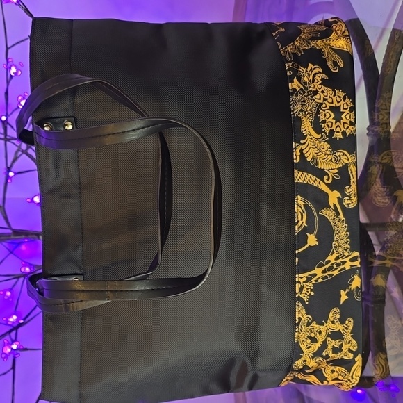 Versace Parfums Black and Gold Weekender Tote with Coinbag - Picture 2 of 5